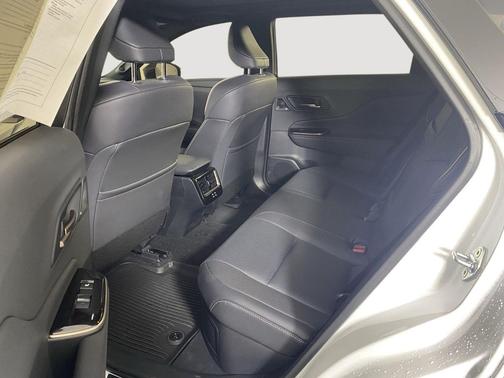 Oxygen White 2025 Toyota Crown Signia Limited
