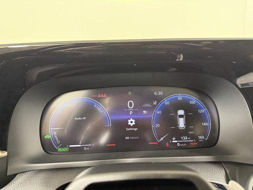 2025 Toyota Crown Signia Limited