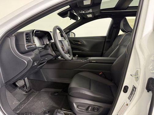 2025 Toyota Crown Signia Limited