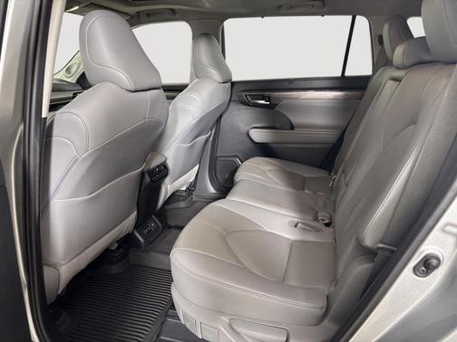 2020 Toyota Highlander Limited