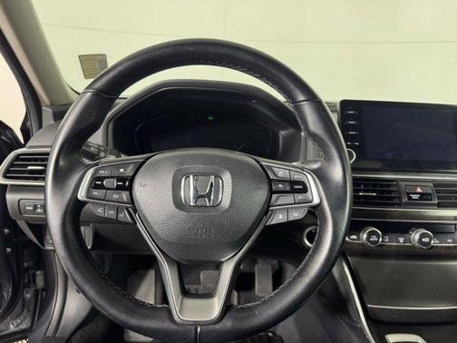 2022 Honda Accord Hybrid Touring