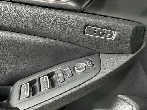 2022 Honda Accord Hybrid Touring