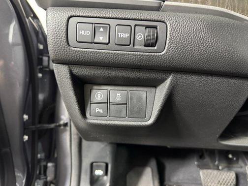 2022 Honda Accord Hybrid Touring