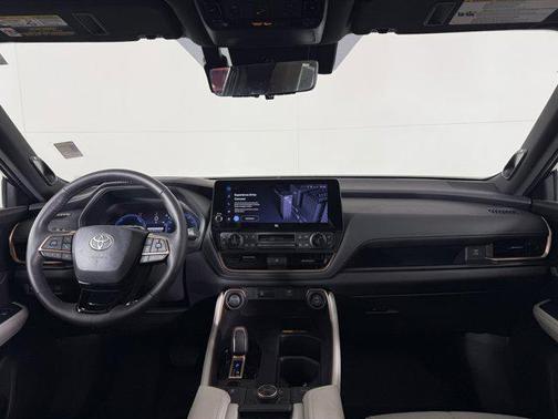 2024 Toyota Grand Highlander Hybrid Limited MAX