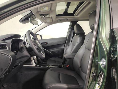 2025 Toyota Corolla Cross XLE