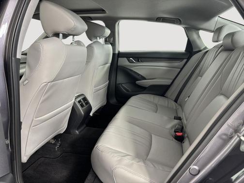 2018 Honda Accord Touring 2.0T