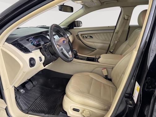 Shadow Black 2016 Ford Taurus SEL