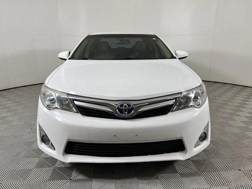 2014 Toyota Camry Hybrid XLE