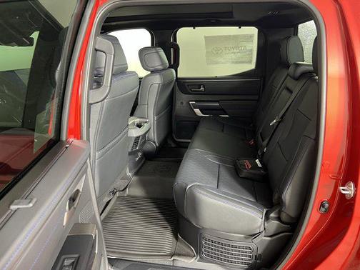 2026 Toyota Tundra Hybrid Platinum