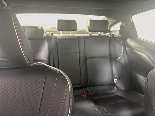 Heavy Metal w/Black Bi-Tone 2025 Toyota Crown Platinum