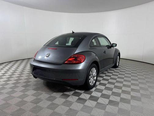 2014 Volkswagen Beetle Auto 1.8T Entry
