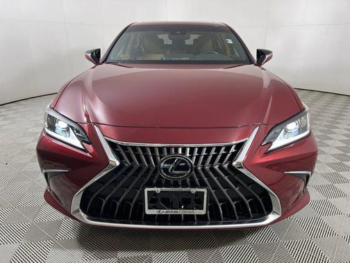 2023 Lexus ES 250 Base
