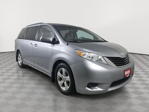 2012 Toyota Sienna LE