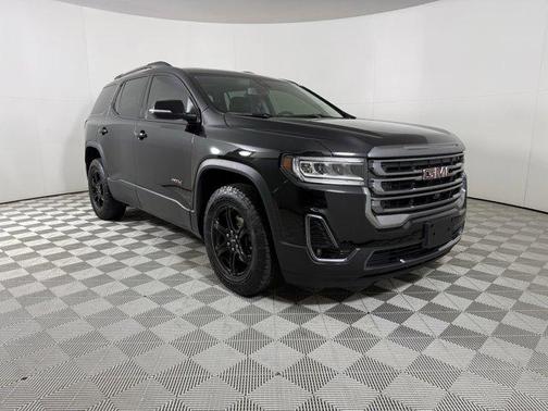 2022 GMC Acadia AWD AT4