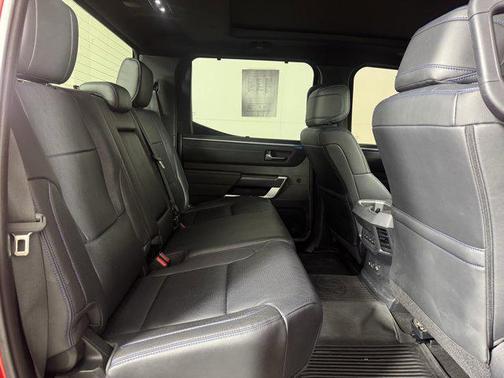 2023 Toyota Tundra Hybrid Platinum