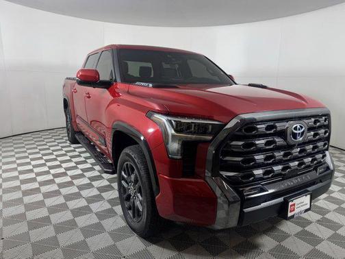2023 Toyota Tundra Hybrid Platinum