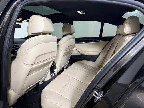 2019 BMW 530 xDrive