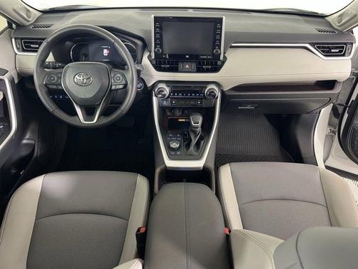 2022 Toyota RAV4 Limited