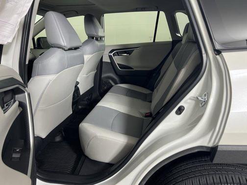 2022 Toyota RAV4 Limited