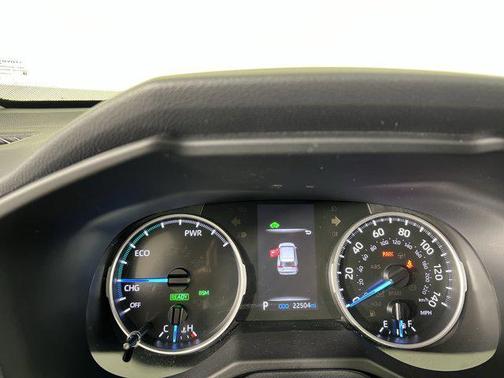 2022 Toyota RAV4 Hybrid LE