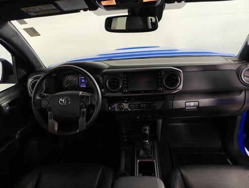 2020 Toyota Tacoma TRD Sport