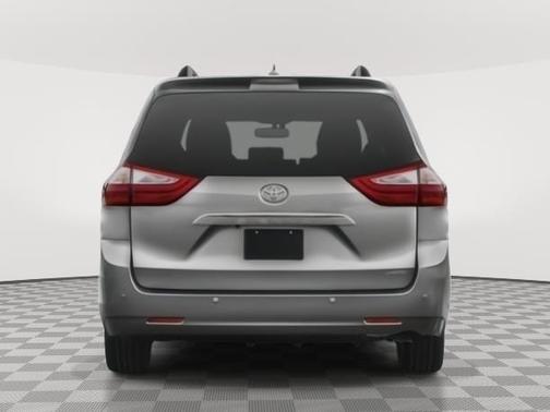 2015 Toyota Sienna XLE Premium