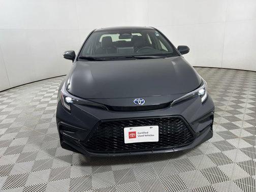 2025 Toyota Corolla Hybrid SE