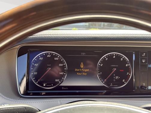 Diamond Silver Metallic 2015 Mercedes-Benz S-Class 4MATIC