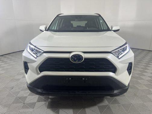 2021 Toyota RAV4 Hybrid XLE Premium