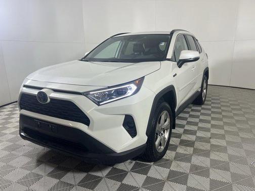 2021 Toyota RAV4 Hybrid XLE Premium