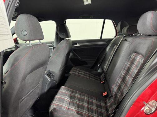 2020 Volkswagen Golf GTI 2.0T S DSG