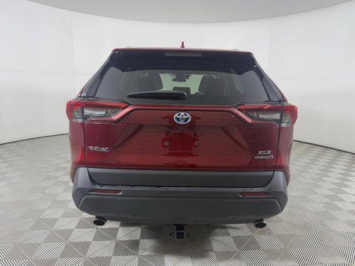 2021 Toyota RAV4 Hybrid XLE Premium