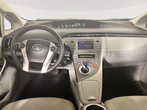 Classic Silver Metallic 2015 Toyota Prius Four