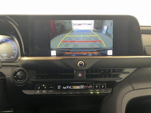 2024 Toyota Crown Limited