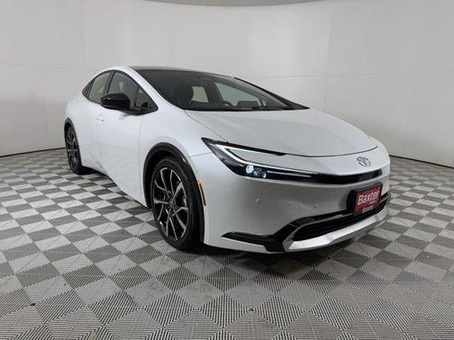 2025 Toyota Prius Plug-In Hybrid XSE Premium