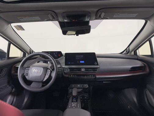 2025 Toyota Prius Plug-In Hybrid XSE Premium