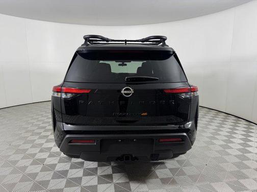 2024 Nissan Pathfinder Rock Creek 4WD