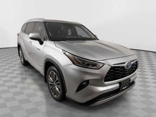 2020 Toyota Highlander Hybrid Platinum