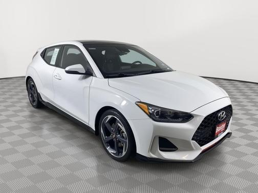 2020 Hyundai Veloster Base