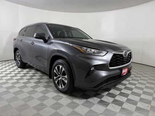 2020 Toyota Highlander XLE
