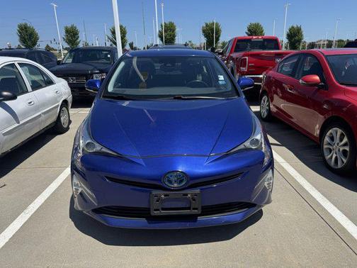2016 Toyota Prius Four Touring