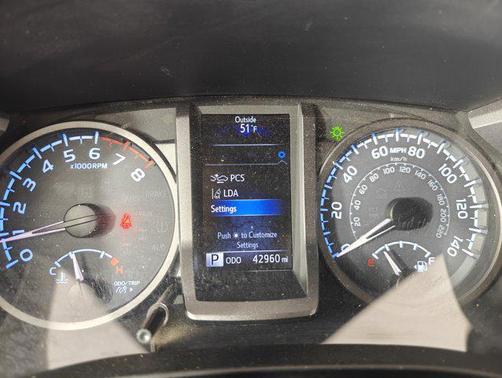 2018 Toyota Tacoma TRD Sport