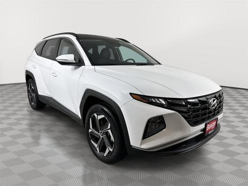 White Pearl 2024 Hyundai TUCSON Hybrid SEL Convenience