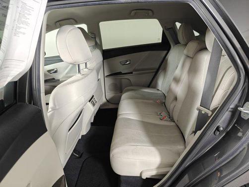2014 Toyota Venza LE