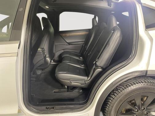 2019 Tesla Model X Long Range