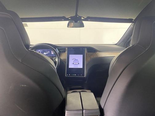 2019 Tesla Model X Long Range