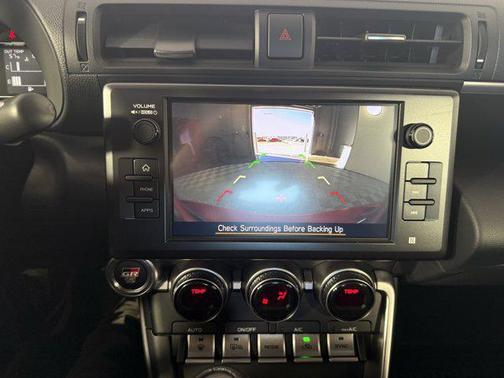 2025 Toyota GR86 Premium