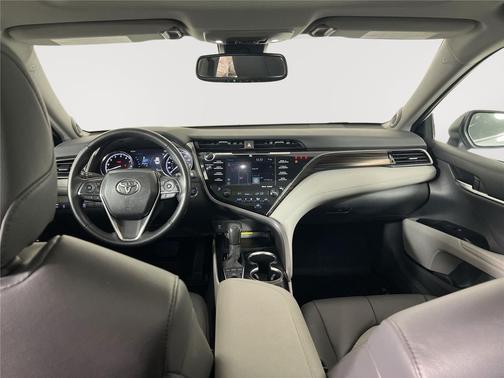 2019 Toyota Camry XLE
