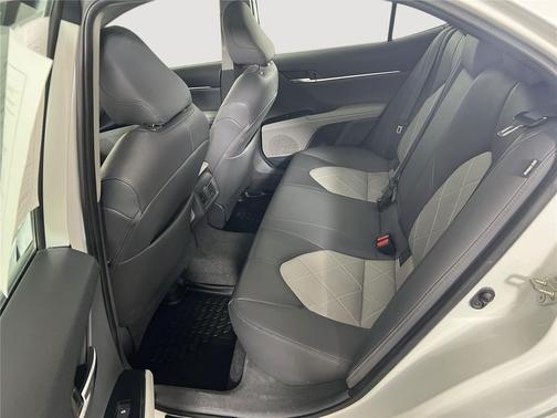 2019 Toyota Camry XLE