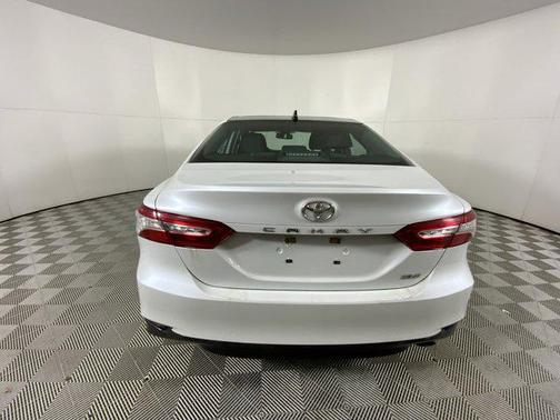 2019 Toyota Camry XLE